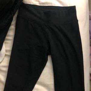 Aerie chill and play black leggings